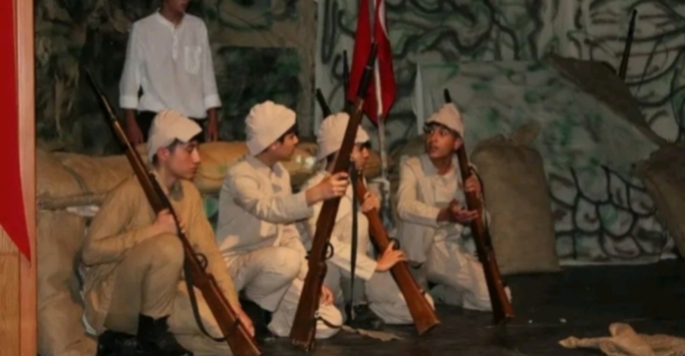 'YER AYNI RUH AYNI' TİYATRO GÖSTERİSİ 